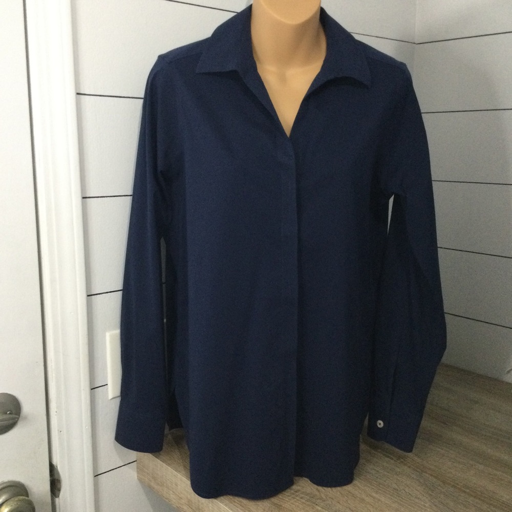 Foxcroft blouse womens size 6 shaped,‎ stretch long sleeve